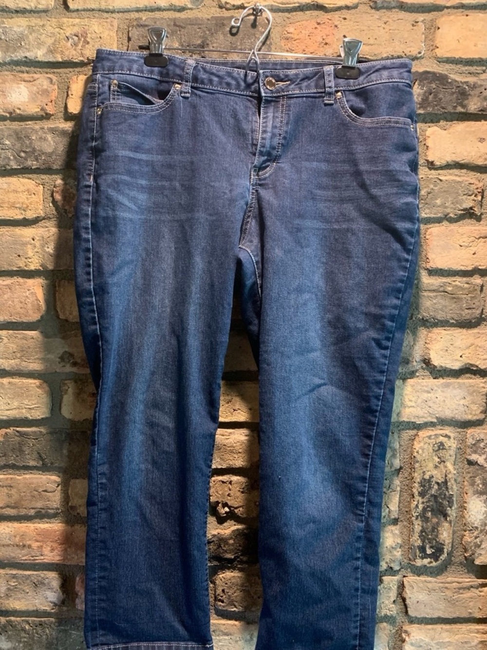 Jennifer Lopez Dark Blue Boot Cut Capri Jeans